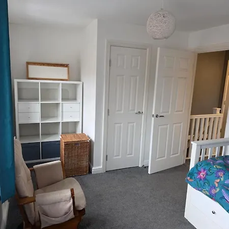 Two-bed In Knowle Vakantiehuis Bristol