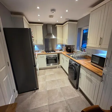 Two-bed In Knowle * Bristol