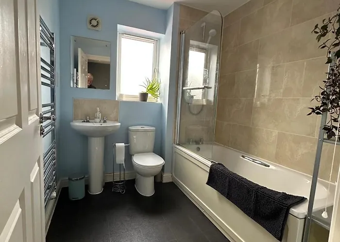 Two-bed In Knowle Bristol