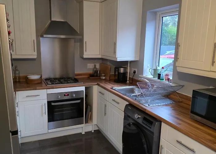 Two-bed In Knowle Holiday home Bristol